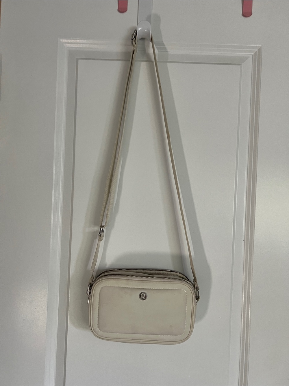 Lululemon Crossbody 🛍️